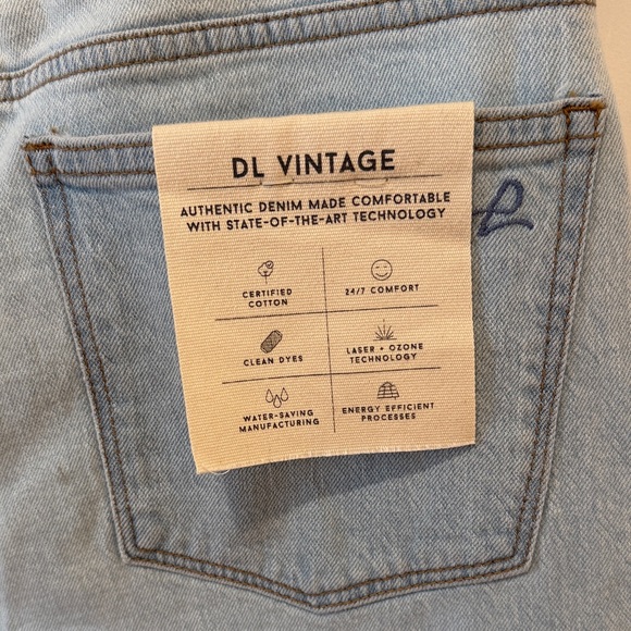 DL1961 Wide Leg High Waisted Denim - Picture 6 of 13